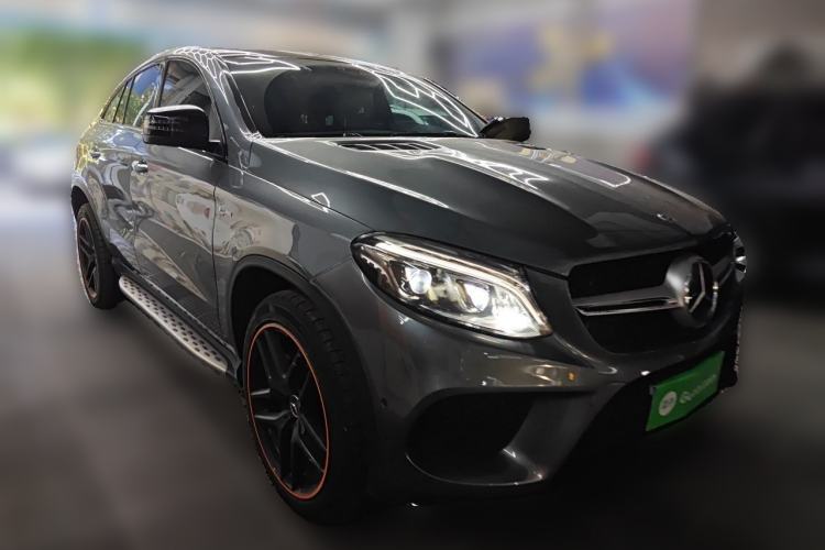 Used Mercedes-Benz GLE Coupe AMG 2017 AMG GLE 43 4MATIC Coupe SUV Front Right 45 Deg