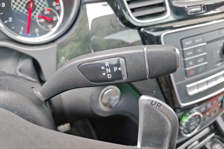 Used Mercedes-Benz GLE Coupe AMG  Gear Lever