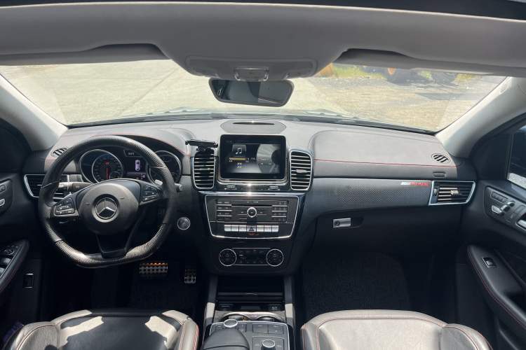 Used Mercedes-Benz GLE Coupe AMG 2017 AMG GLE 43 4MATIC Coupe SUV Interior 1