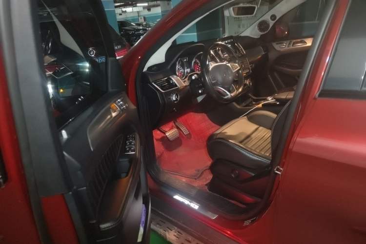 Used Mercedes-Benz GLE Coupe AMG 2017 AMG GLE 43 4MATIC Coupe SUV Driver Seat