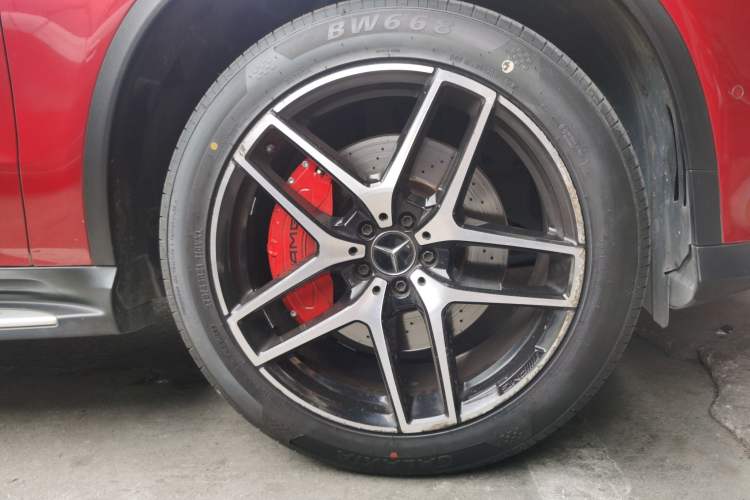 Used Mercedes-Benz GLE Coupe AMG 2017 AMG GLE 43 4MATIC Coupe SUV Right Front Wheel Hub
