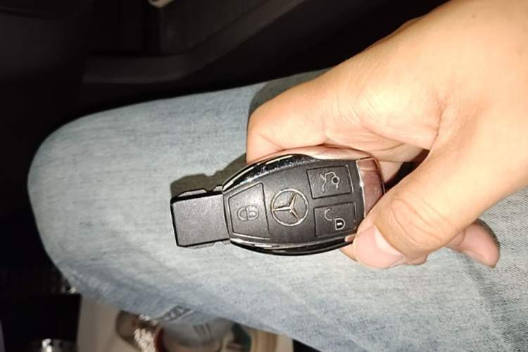 Used Mercedes-Benz GLE Coupe AMG 2017 AMG GLE 43 4MATIC Coupe SUV Vehicle Key