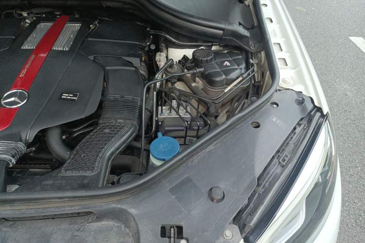 Used Mercedes-Benz GLE Coupe AMG 2017 AMG GLE 43 4MATIC Coupe SUV Engine Bay Left