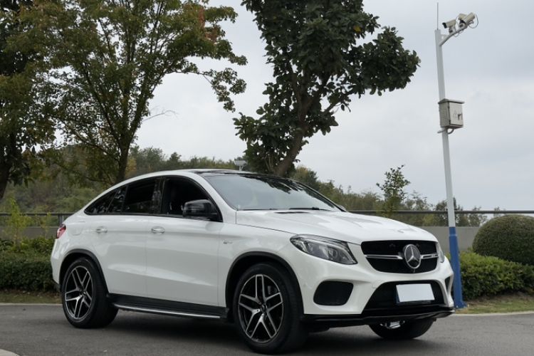 Used Mercedes-Benz GLE Coupe AMG 2017 AMG GLE 43 4MATIC Coupe SUV Exterior 14