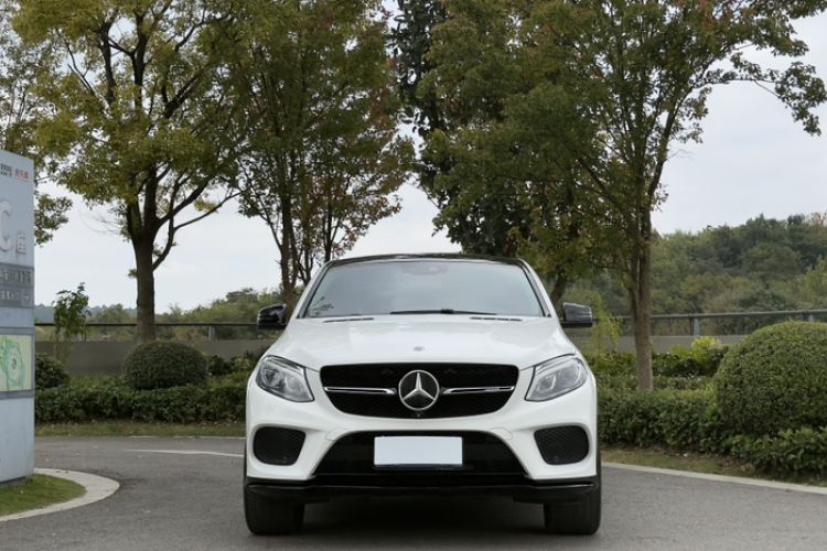 Used Mercedes-Benz GLE Coupe AMG 2017 AMG GLE 43 4MATIC Coupe SUV Exterior 6