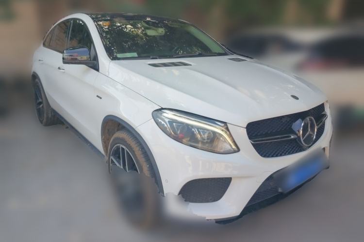 Used Mercedes-Benz GLE Coupe AMG 2017 AMG GLE 43 4MATIC Coupe SUV Front Right 45 Deg