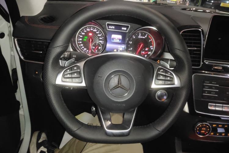 Used Mercedes-Benz GLE Coupe AMG 2017 AMG GLE 43 4MATIC Coupe SUV Steering Wheel