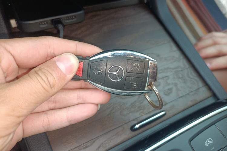 Used Mercedes-Benz GLE Coupe AMG 2017 AMG GLE 43 4MATIC Coupe SUV Vehicle Key