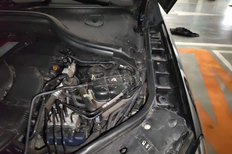 Used Mercedes-Benz GLE Coupe AMG 2018 AMG GLE 43 4MATIC Coupe SUV Phantom Orange Special Edition Engine Bay Left