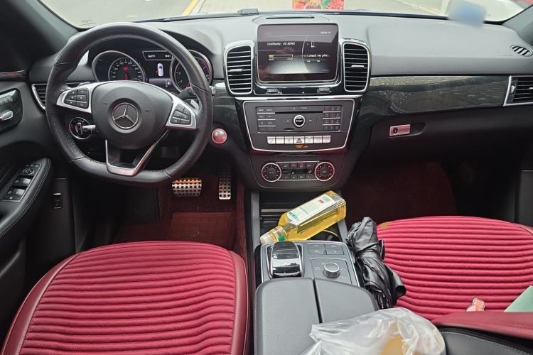 Used Mercedes-Benz GLE Coupe AMG  Center Console
