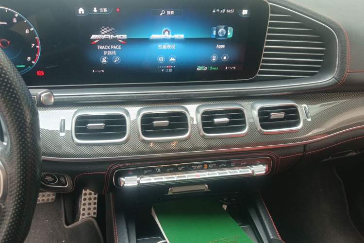 Used Mercedes-Benz GLE Coupe AMG 2020 AMG GLE 53 4MATIC+ Coupe SUV Audio And AC Panel
