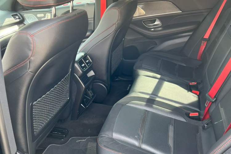 Used Mercedes-Benz GLE Coupe AMG 2020 AMG GLE 53 4MATIC+ Coupe SUV Interior 3