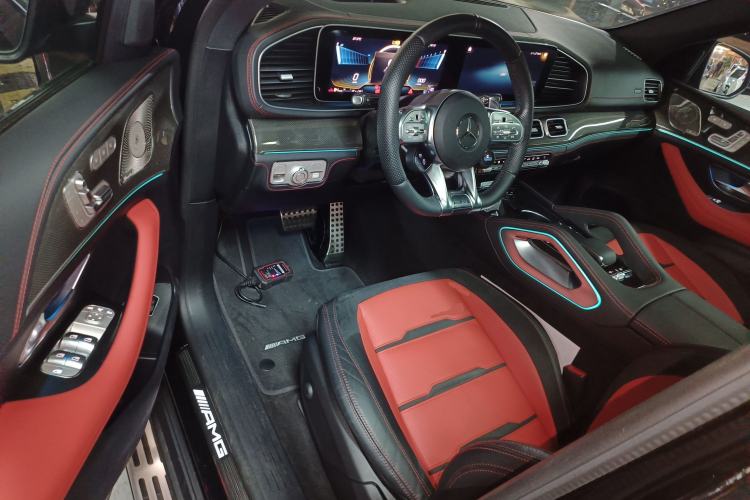 Used Mercedes-Benz GLE Coupe AMG 2020 AMG GLE 53 4MATIC+ Coupe SUV Interior 3