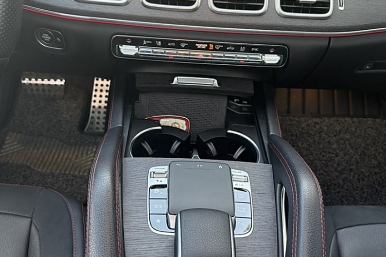 Used Mercedes-Benz GLE Coupe AMG 2020 AMG GLE 53 4MATIC+ Coupe SUV Interior 4