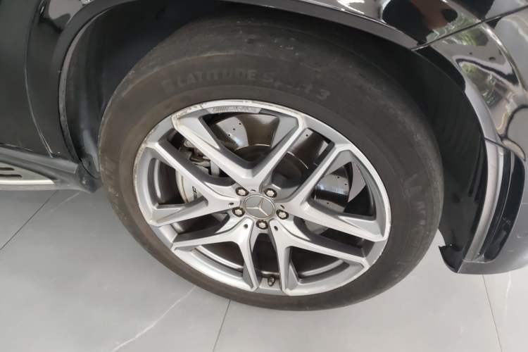Used Mercedes-Benz GLE Coupe AMG 2020 AMG GLE 53 4MATIC+ Coupe SUV Right Front Wheel Hub