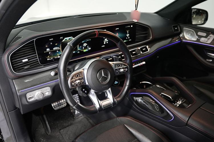 Used Mercedes-Benz GLE Coupe AMG 2022 AMG GLE 53 4MATIC+ Coupe SUV Interior 5