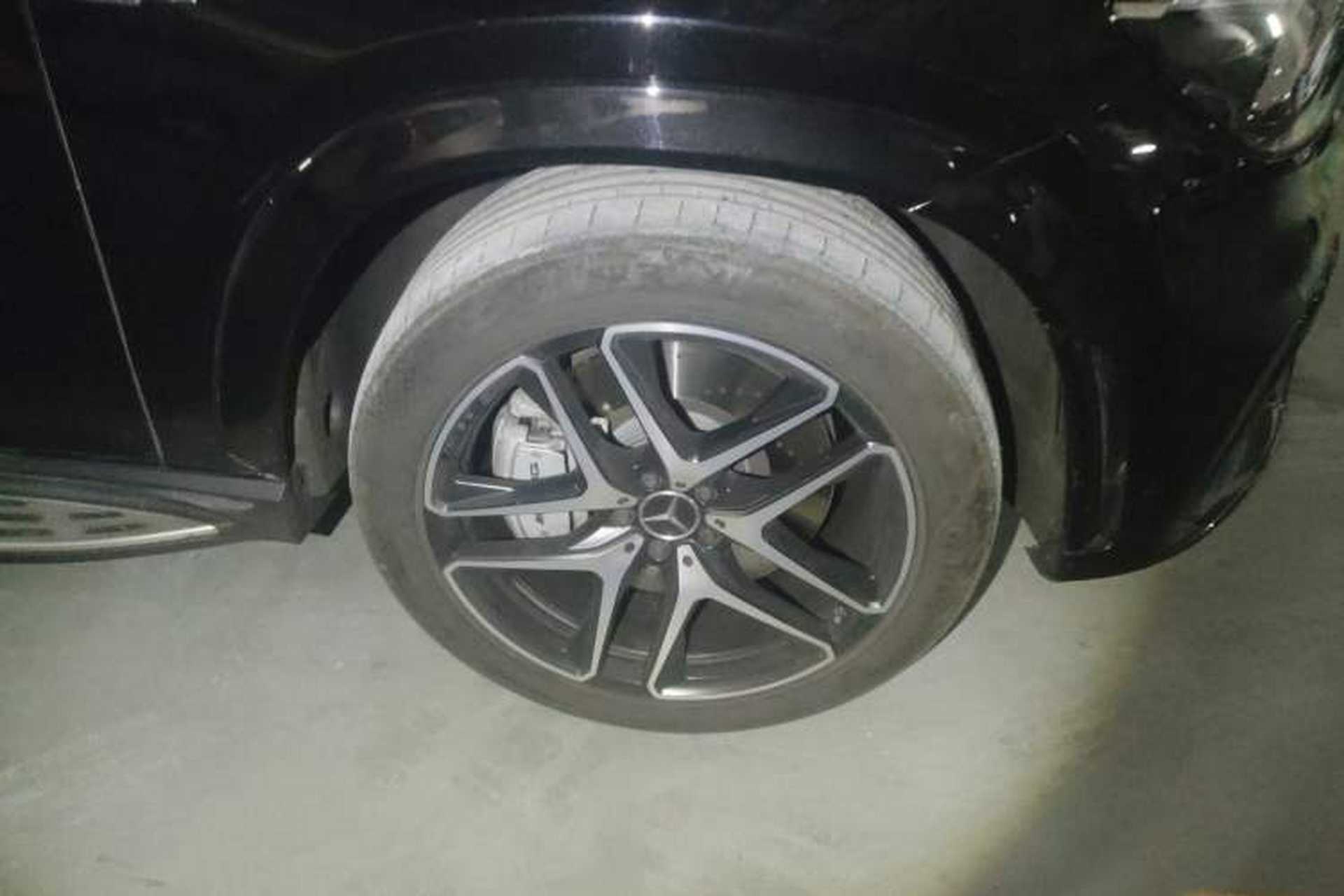 Used Mercedes-Benz GLE Coupe AMG 2022 AMG GLE 53 4MATIC+ Coupe SUV Right Front Wheel Hub