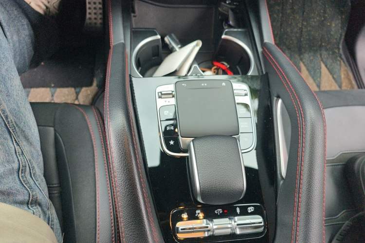 Used Mercedes-Benz GLE Coupe AMG 2022 AMG GLE 53 4MATIC+ Coupe SUV Gear Lever