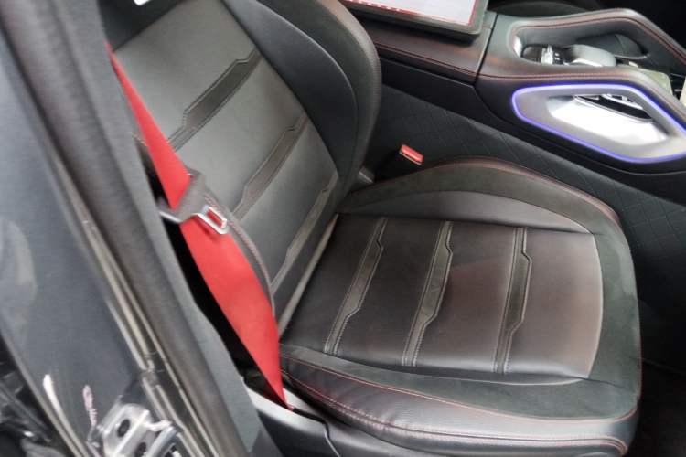 Used Mercedes-Benz GLE Coupe AMG 2022 AMG GLE 53 4MATIC+ Coupe SUV Right Front Seat