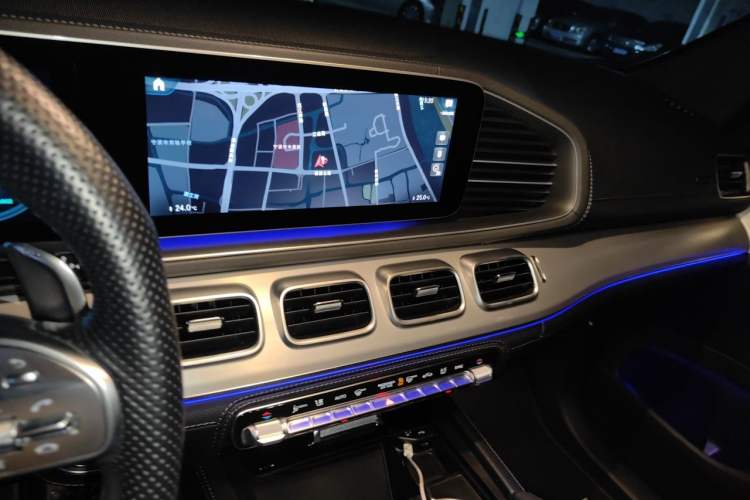 Used Mercedes-Benz GLE Coupe AMG 2022 AMG GLE 53 4MATIC+ Coupe SUV Audio And AC Panel