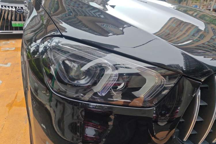 Used Mercedes-Benz GLE Coupe AMG 2023 AMG GLE 53 4MATIC+ Coupe SUV Right Front Headlight