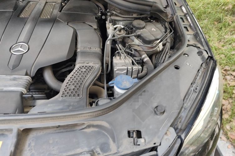 Used Mercedes-Benz GLE New Energy 2016 GLE 500e 4MATIC Engine Bay Left