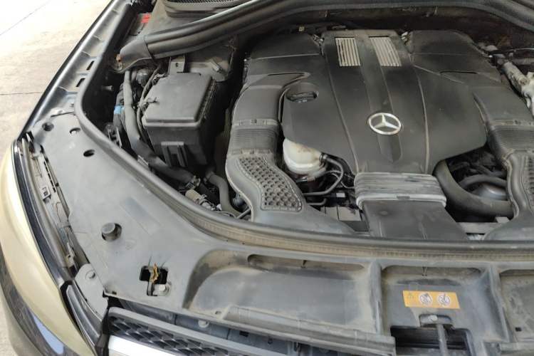 Used Mercedes-Benz GLE New Energy 2016 GLE 500e 4MATIC Engine Bay Right