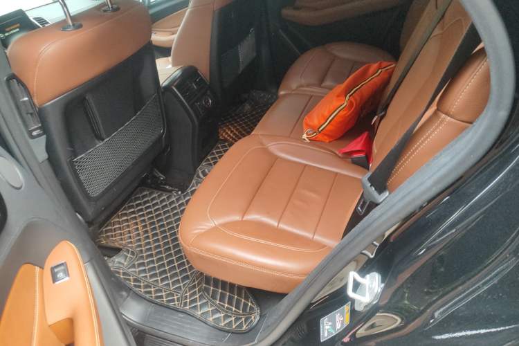 Used Mercedes-Benz GLE New Energy 2017 GLE 500e 4MATIC Left Rear Seat