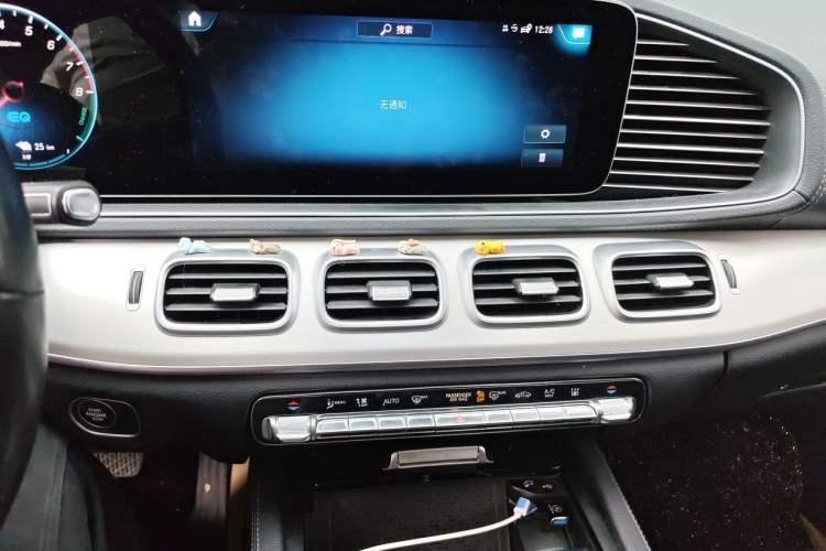 Used Mercedes-Benz GLE New Energy 2021 GLE 350 e 4MATIC Coupe SUV Audio And AC Panel