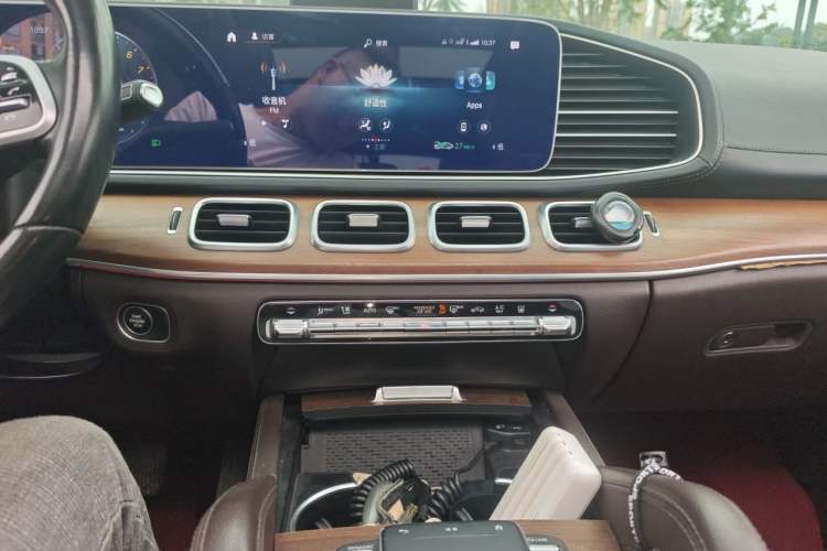 Used Mercedes-Benz GLE New Energy 2021 GLE 350 e 4MATIC Audio And AC Panel