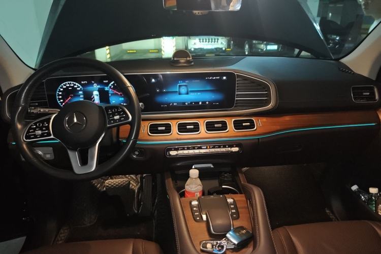 Used Mercedes-Benz GLE New Energy 2021 GLE 350 e 4MATIC Premium Edition Center Console