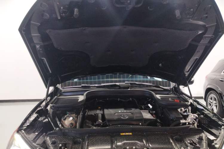 Used Mercedes-Benz GLE New Energy 2021 GLE 350 e 4MATIC Engine Bay