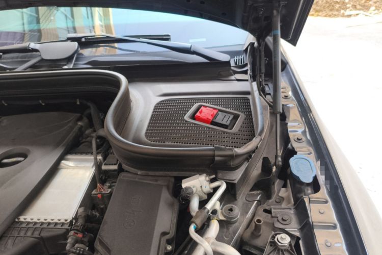 Used Mercedes-Benz GLE New Energy 2021 GLE 350 e 4MATIC Engine Bay Left