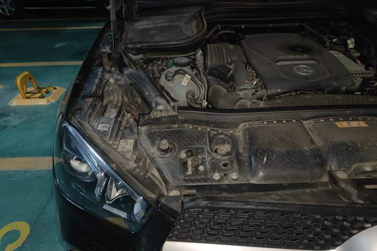 Used Mercedes-Benz GLE New Energy 2021 GLE 350 e 4MATIC Premium Edition Engine Bay Right