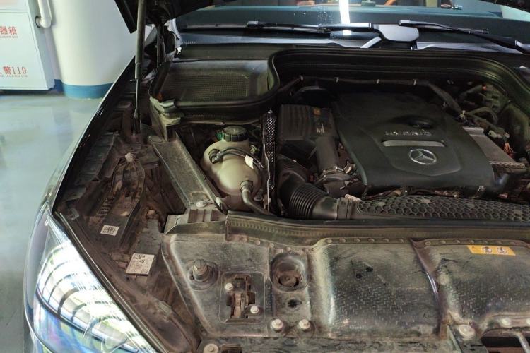 Used Mercedes-Benz GLE New Energy 2021 GLE 350 e 4MATIC Premium Edition Engine Bay Right