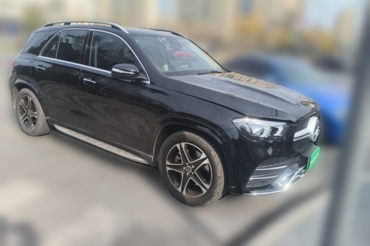 Used Mercedes-Benz GLE New Energy 2021 GLE 350 e 4MATIC Front Right 45 Deg
