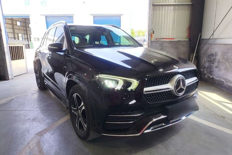 Used Mercedes-Benz GLE New Energy 2021 GLE 350 e 4MATIC Front Right 45 Deg