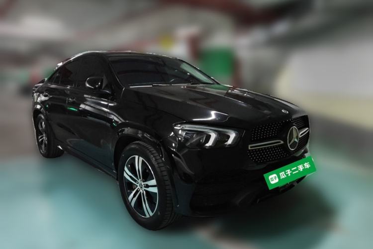 Used Mercedes-Benz GLE New Energy 2021 GLE 350 e 4MATIC Coupe SUV Front Right 45 Deg