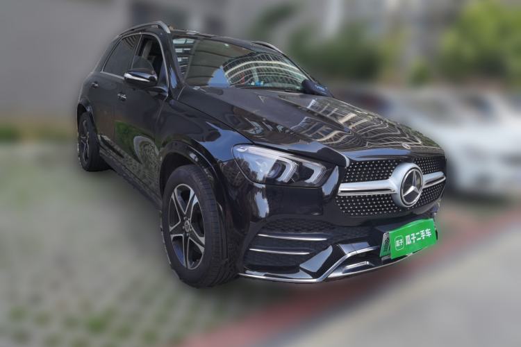 Used Mercedes-Benz GLE New Energy 2021 GLE 350 e 4MATIC Front Right 45 Deg