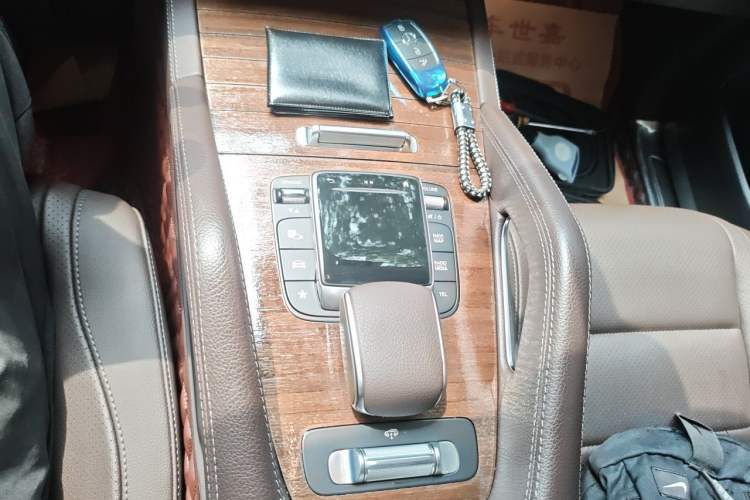 Used Mercedes-Benz GLE New Energy 2021 GLE 350 e 4MATIC Premium Edition Gear Lever