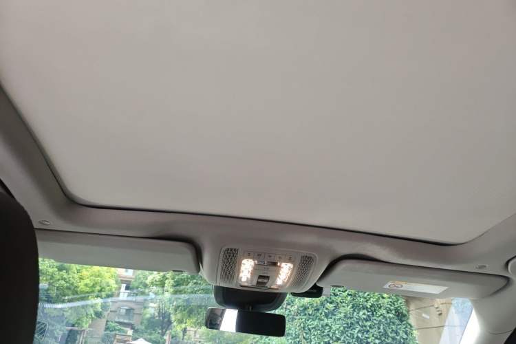 Used Mercedes-Benz GLE New Energy 2021 GLE 350 e 4MATIC Premium Edition Headliner