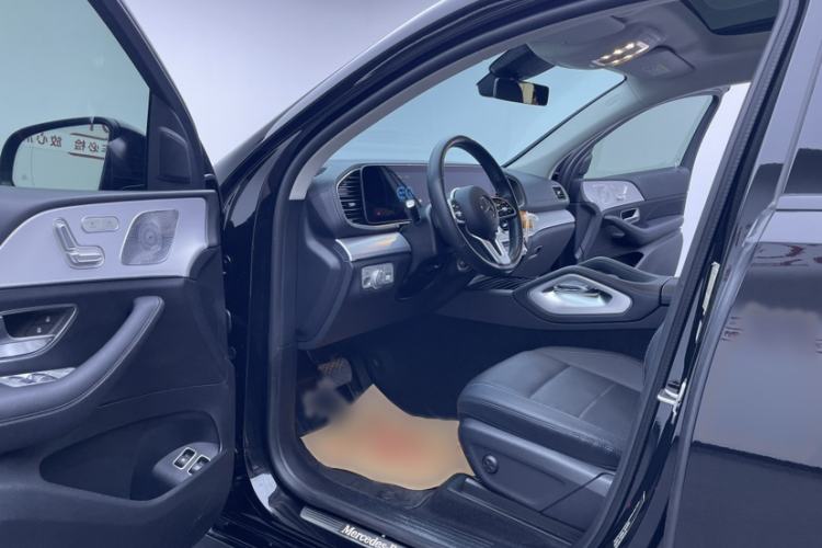 Used Mercedes-Benz GLE New Energy 2021 GLE 350 e 4MATIC Coupe SUV Interior 6