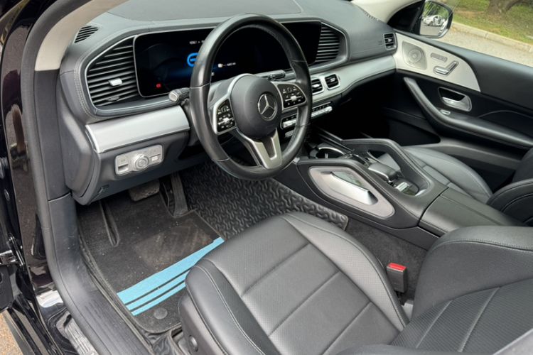 Used Mercedes-Benz GLE New Energy 2021 GLE 350 e 4MATIC Coupe SUV Interior 8