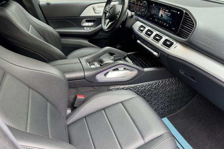 Used Mercedes-Benz GLE New Energy 2021 GLE 350 e 4MATIC Coupe SUV Interior 9