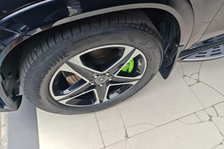 Used Mercedes-Benz GLE New Energy 2021 GLE 350 e 4MATIC Left Front Wheel Hub