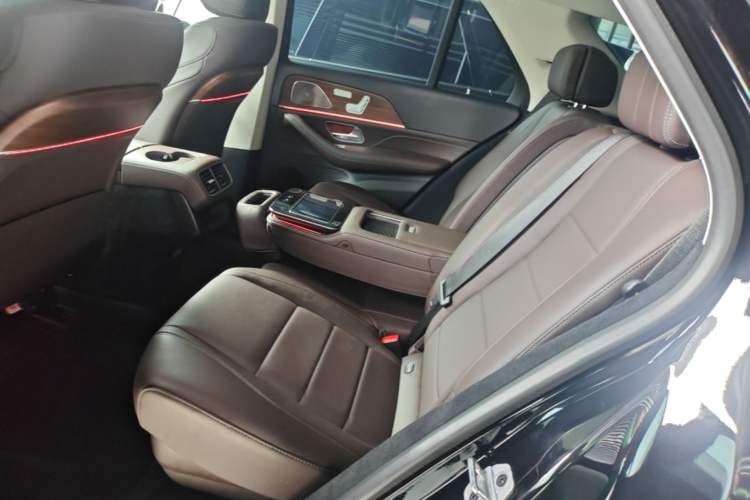 Used Mercedes-Benz GLE New Energy 2021 GLE 350 e 4MATIC Left Rear Seat