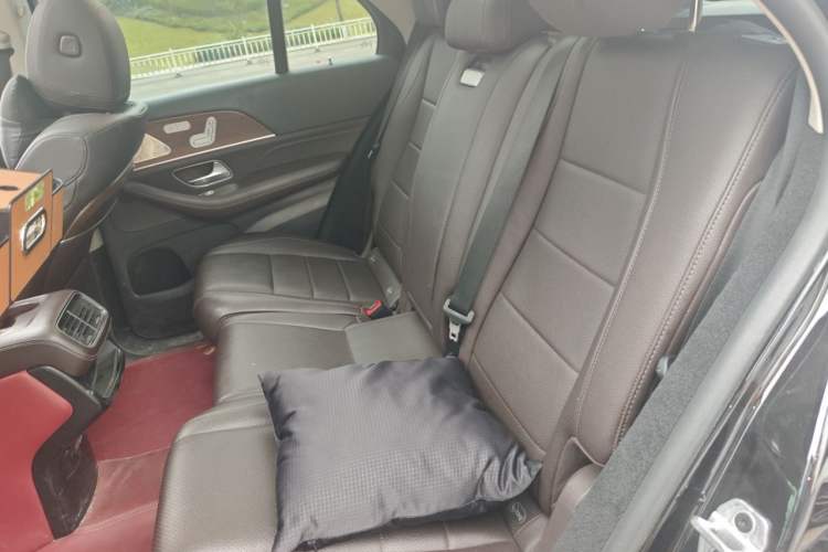Used Mercedes-Benz GLE New Energy 2021 GLE 350 e 4MATIC Left Rear Seat