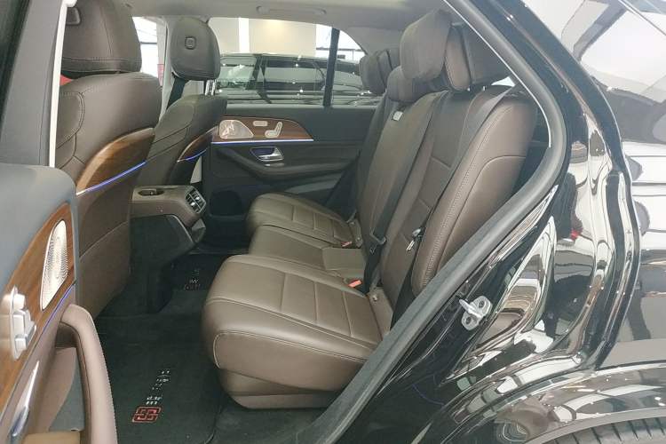 Used Mercedes-Benz GLE New Energy 2021 GLE 350 e 4MATIC Left Rear Seat