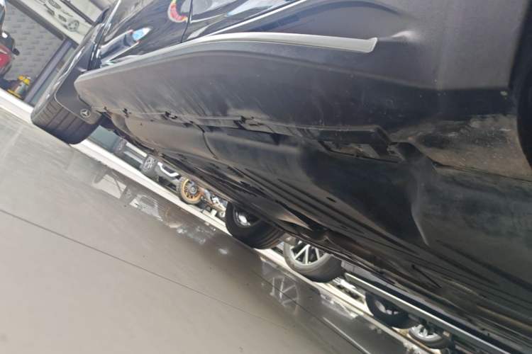 Used Mercedes-Benz GLE New Energy 2021 GLE 350 e 4MATIC Left Side Sill