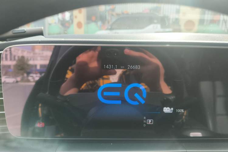 Used Mercedes-Benz GLE New Energy 2021 GLE 350 e 4MATIC Odometer Close Up